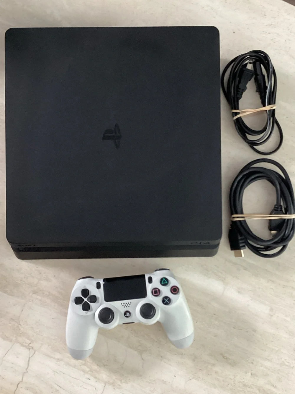 Sony PlayStation 4 Slim 1TB Console & Sony Controller Tested